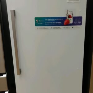 Hisense Freezer FV21C7HWE Open Box