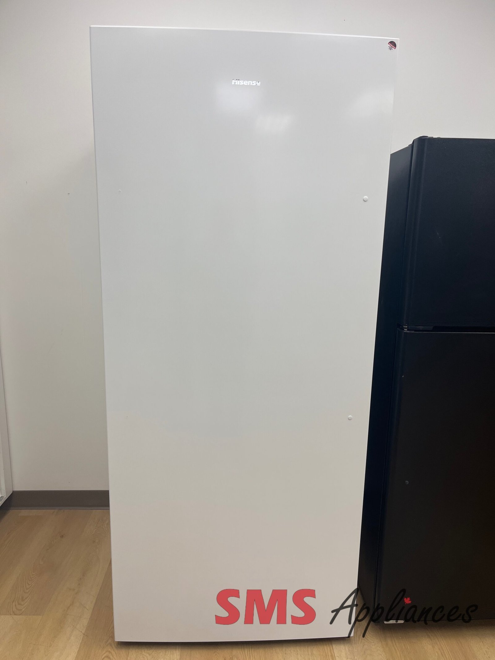 Open-Box-Freezers-FV21C7HWE-1-scaled-1.jpg Open Box Freezers FV21C7HWE Hisense - Image 1