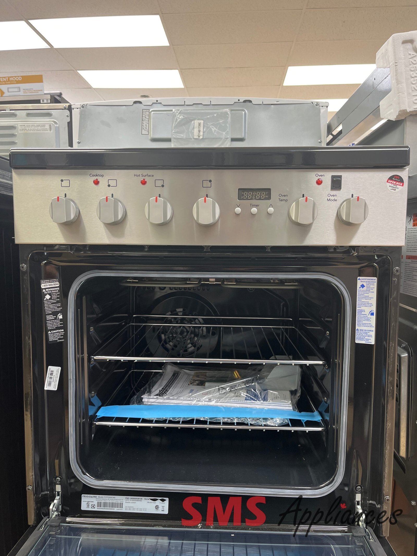 Open-Box-Stoves-Ranges-FCFE242CAS-3-scaled-1.jpg Open Box Stoves / Ranges FCFE242CAS Frigidaire - Image 3